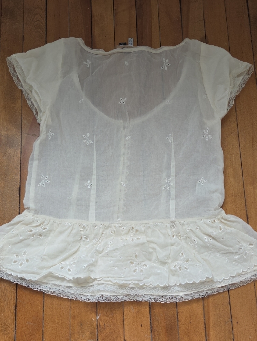 See By Chloe Cream Eyelet Peplum Blouse - Picture 6 of 9